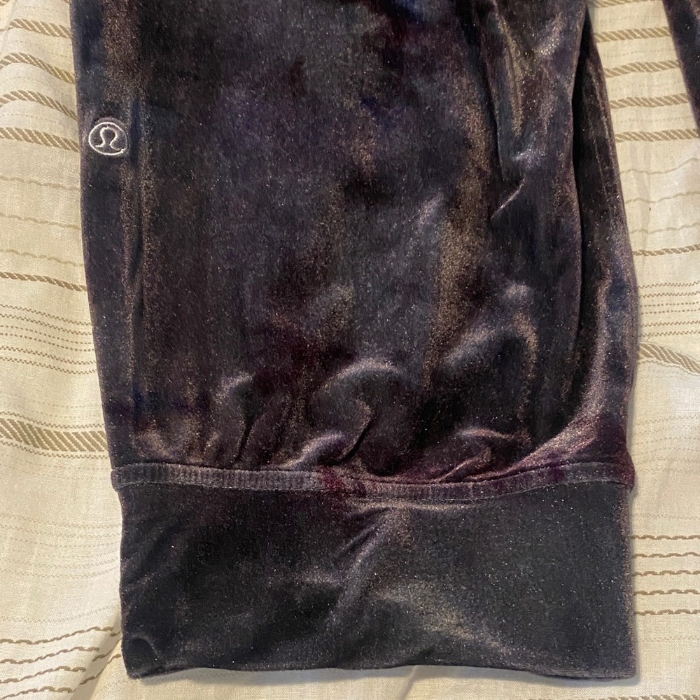 Lululemon Black Velvet Tie-Dye Joggers - Picture 8 of 8
